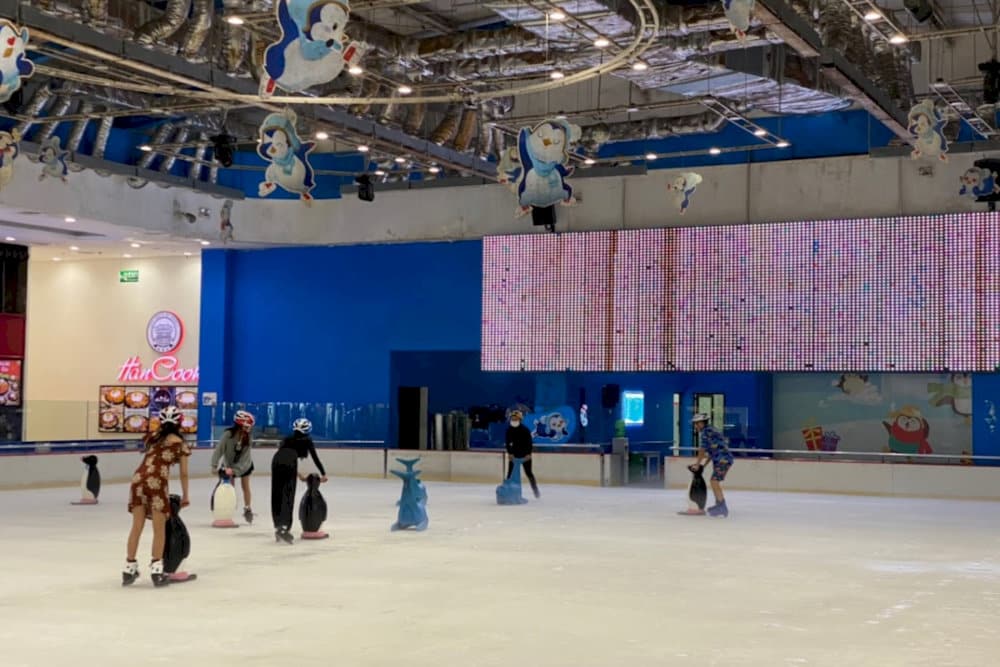 Vinpearl Land Ice Rink offers a refreshing twist with its natural ice experience